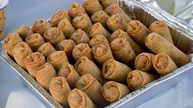 Chicken & Shrimps Egg Rolls